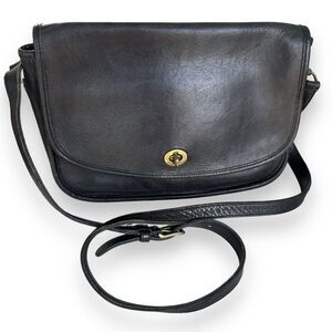 Coach Vintage Black Leather Crossbody Bag